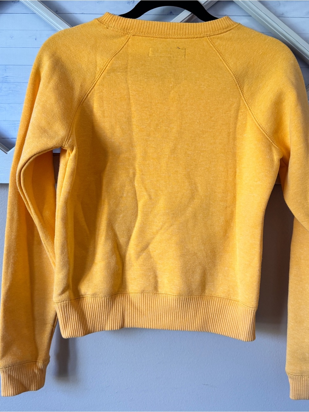 Aeropostale Sweatshirt Size XS Womens Love Drunk Crop Pullover Yellow - Picture 3 of 8